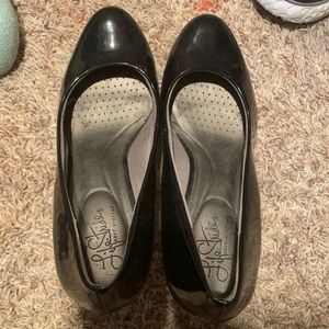 Slick black heels , super comfortable !